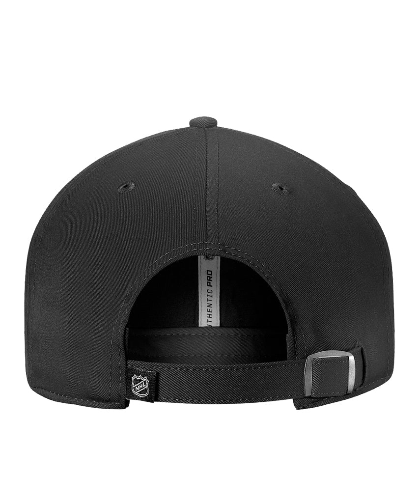 CALGARY FLAMES FANATICS MEN'S RINKSIDE FUNDAMENTAL ADJUSTABLE HAT - BLACK