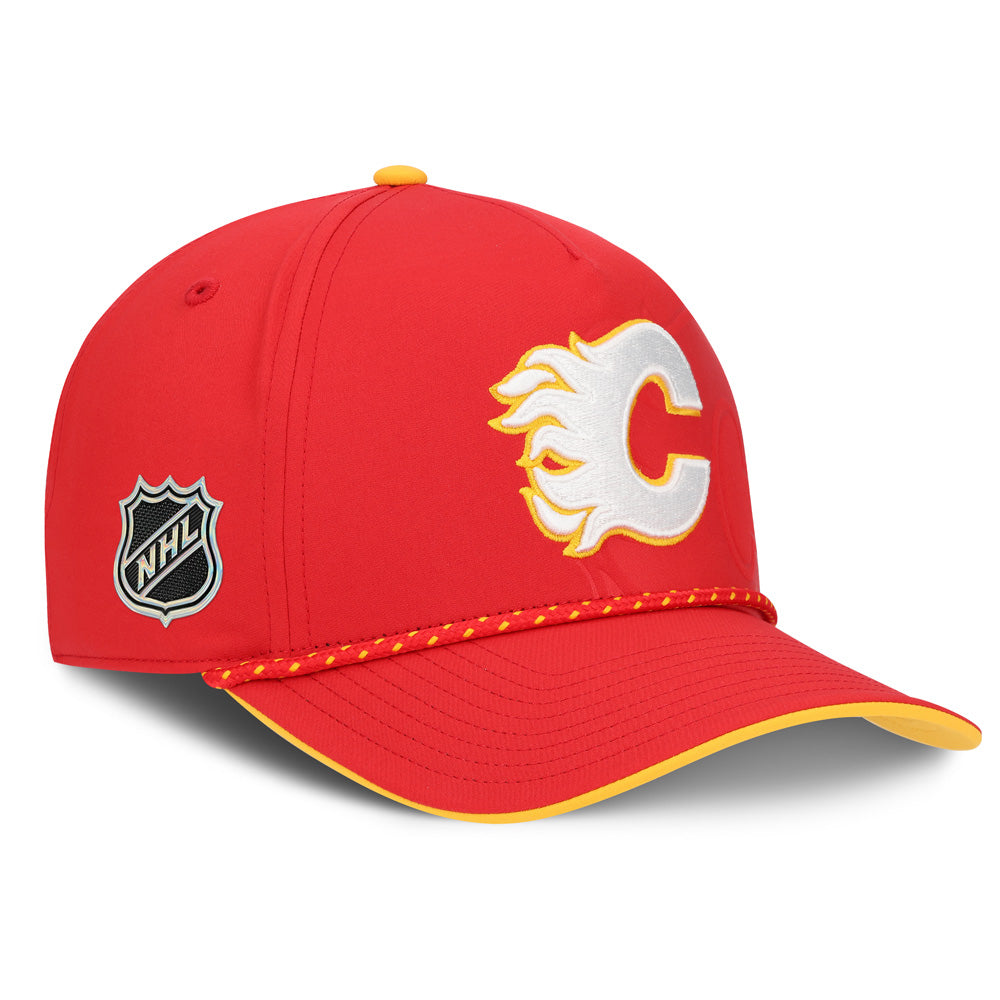 Fanatics Calgary Flames 2026 Draft Podium Adult Red Hat