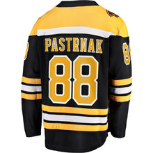 FANATICS BOSTON BRUINS DAVID PASTRNAK REPLICA JERSEY