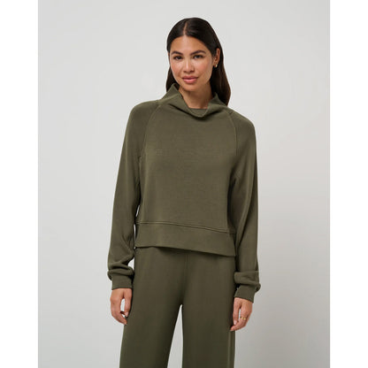 TravisMathew Skyloft Women's Dark Green Funnel Neck Shirt