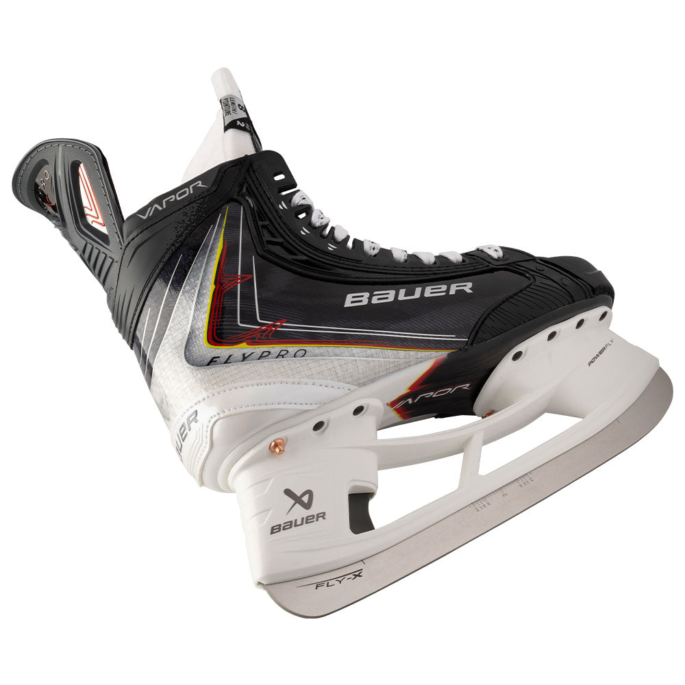 BAUER VAPOR FLYPRO INTERMEDIATE HOCKEY SKATES