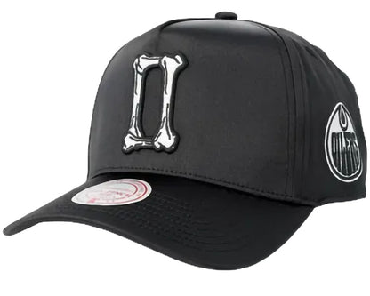 Mitchell & Ness Edmonton Oilers Bone Letter Black Snapback Hat