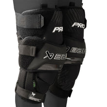 Bauer Pro Intermediate Knee Guard