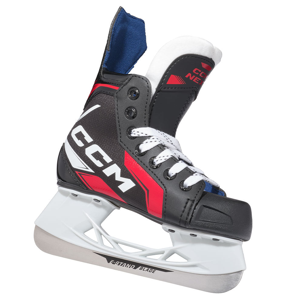 CCM NEXT YOUTH HOCKEY SKATES