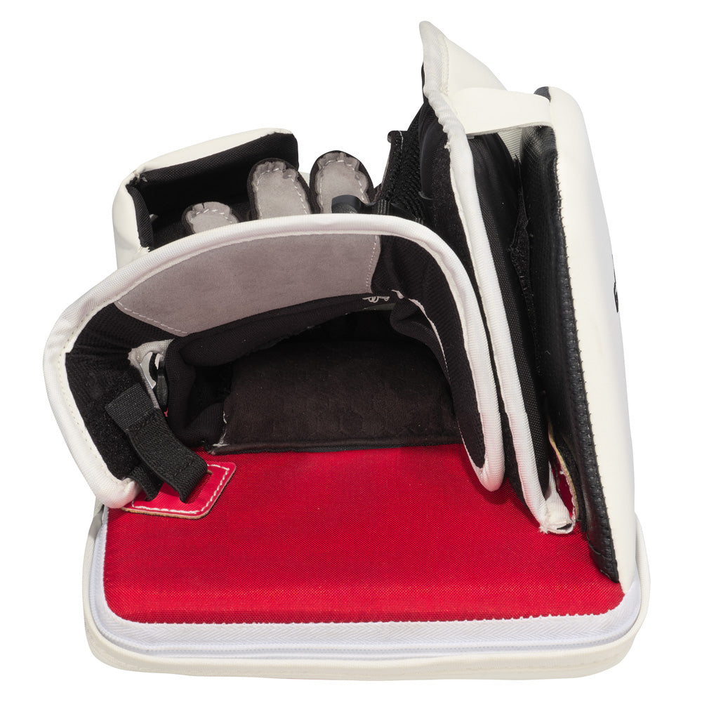 CCM AXIS F9 INTERMEDIATE GOALIE BLOCKER