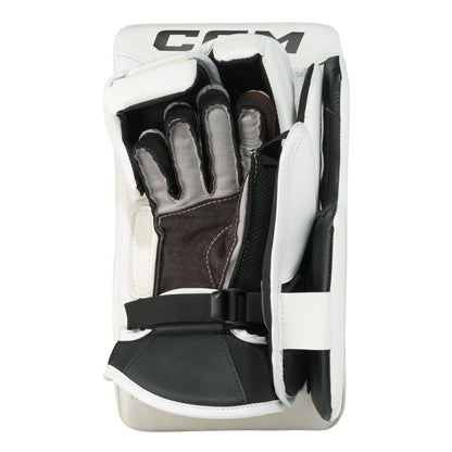 CCM AXIS XF SENIOR GOALIE BLOCKER