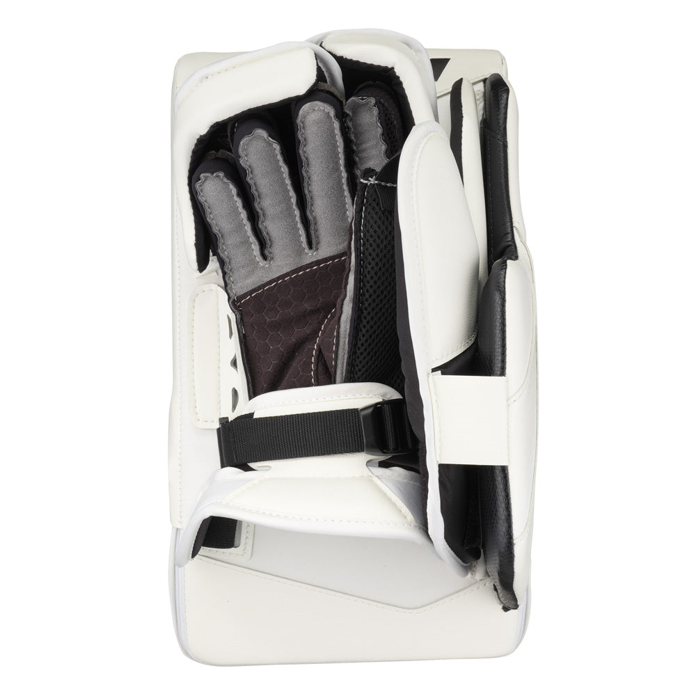 CCM EFLEX 7.9 SENIOR GOALIE BLOCKER