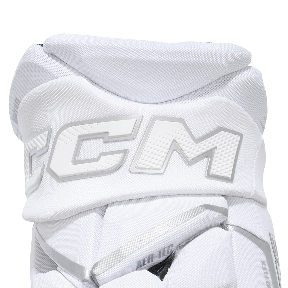 CCM Jetspeed FT8 Pro White Senior Hockey Gloves