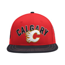 Starter Calgary Flames Locker Room Red Snapback Hat