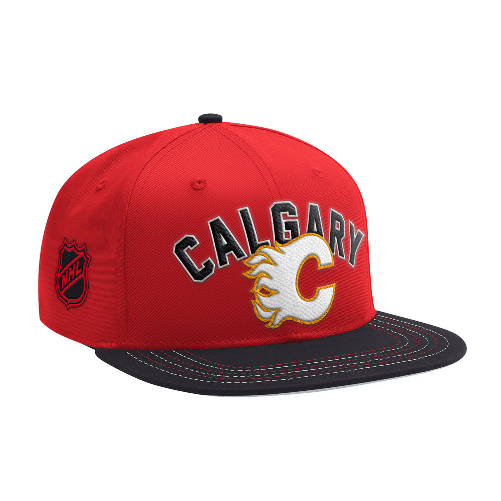 Starter Calgary Flames Locker Room Red Snapback Hat