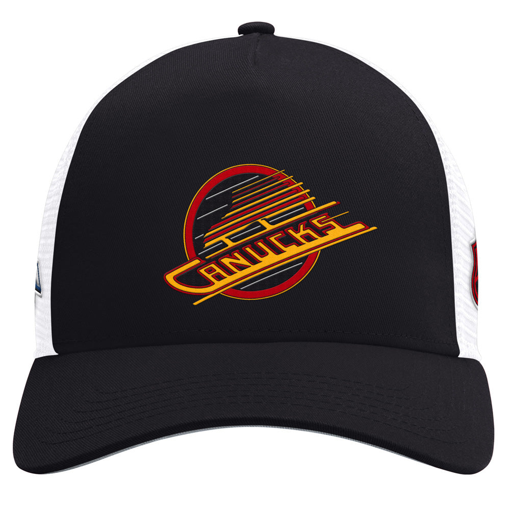 Vancouver Canucks Starter Team Trailer Hat