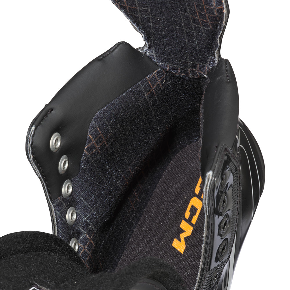 CCM Tacks XR 70 Intermediate Hockey Skates