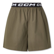 CCM GOLF WOMEN'S GREEN SHORTS