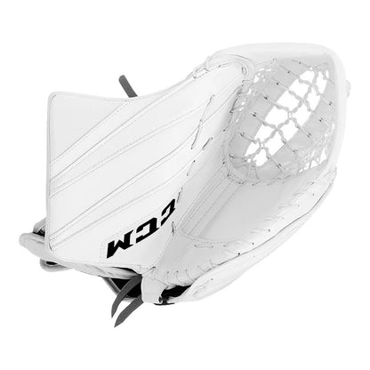 CCM EXTREME FLEX E5.9 INTERMEDIATE GOALIE CATCHER