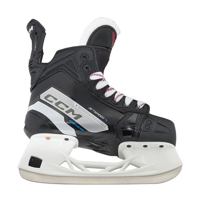 CCM JETSPEED FT680 JUNIOR HOCKEY SKATES