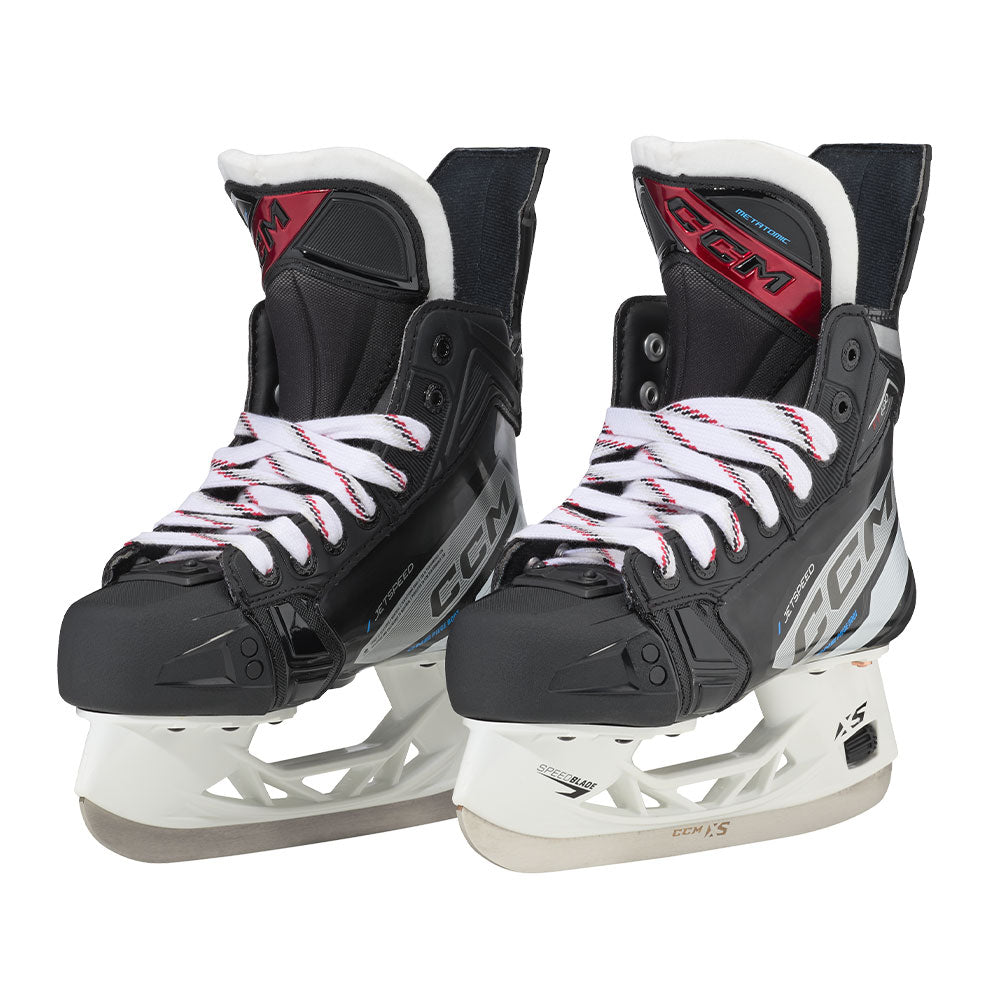 CCM JETSPEED FT680 JUNIOR HOCKEY SKATES