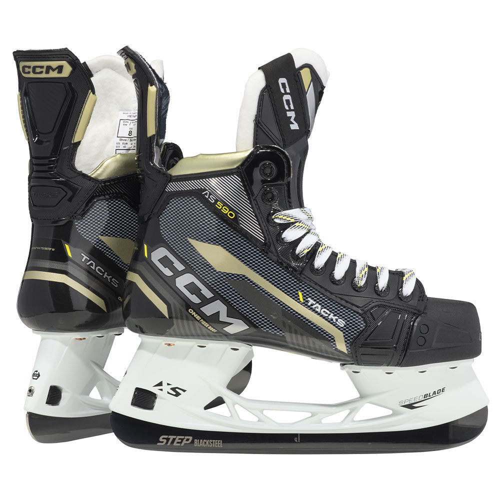 CCM TACKS AS 590 INTERMEDIATE HOCKEY SKATES