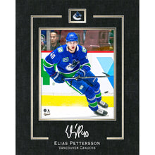 ELIAS PETTERSSON VANCOUVER CANUCKS FRAMED REPLICA SIGNATURE - 16X20