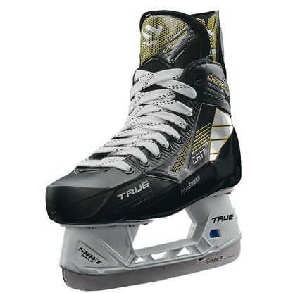 TRUE CATALYST 7 JUNIOR HOCKEY SKATES