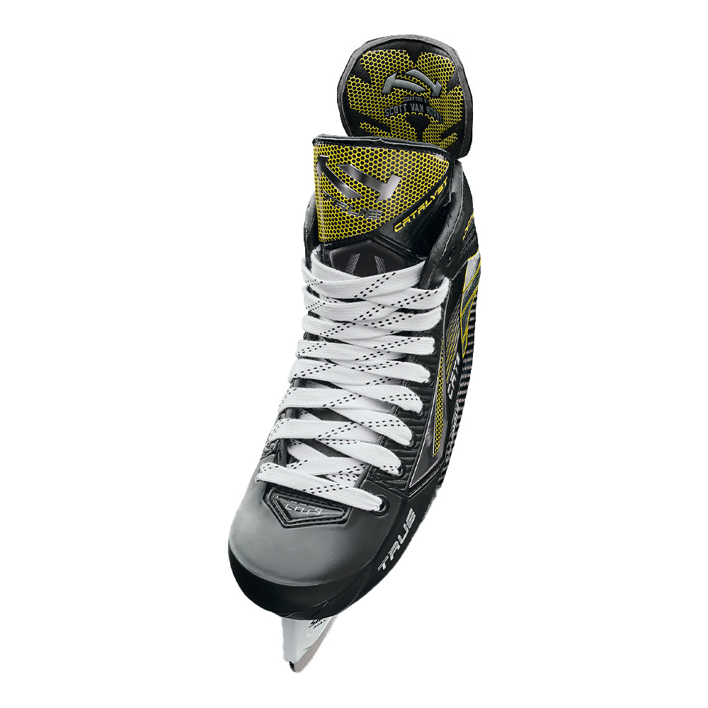 TRUE CATALYST 9 JUNIOR HOCKEY SKATES