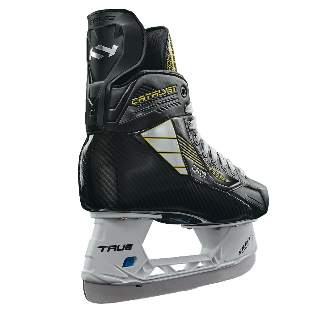 TRUE CATALYST 9 INTERMEDIATE HOCKEY SKATES